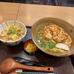 手打うどん けんどん屋 - 