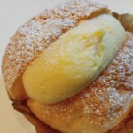 パティスリ・ル・スィエル - シュークリーム（アップ）