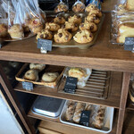 TSUKINOWA bread,bagles and sweets - 