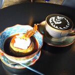 リウェイコーヒースタンド - ■BLACK LATTE
            ■自家製焙じ茶プリン