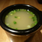 炭火串焼専門店 鶏天 - ☆しゃもがらスープは生姜の香りがパワフルです☆