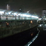 日の出理容院 - 都橋商店街(裏) 大岡川の緩やかなカーブに沿って建てられた飲食店街