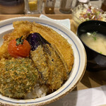 新潟カツ丼 タレカツ - 野菜ヒレカツ丼