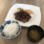 Ichiya - ステーキランチ200㌘