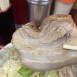 ラーメン二郎 - ラーメン 780円　本日のブタはバラ肉