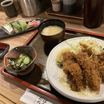佐海たちばな - カキフライ定食（ごはん抜き）と真鯖棒寿司のハーフ