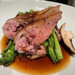 Le Bonze - 鴨のすね肉