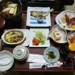 仙庄館 - 2012.12　１泊２食８５５０円のお得プランの夕食（上から）