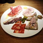 FILO - お肉の盛り合せ