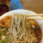 一〇そば - そばにもスパイシーさが染みます