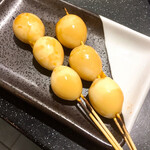 三酉屋 - うずら卵@165円