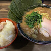 神田ラーメン わいず