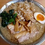 磨きの町のラーメン屋 味我駆 - 背脂中華750円+大盛30円+メンマ200円