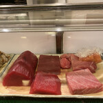 寿し処 春道 - マグロ達