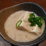 裏神田 自然生村 - お通しの豆腐自然生かけ