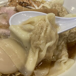 麺屋 七利屋 - ジューシーな雲呑
