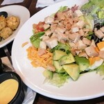 TGIフライデーズ - こんな感じでスタート★(*^▽^)/★*☆＼(^-^*)★♪