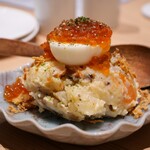 Sake To Sakana Be-Su - 半熟卵とイクラのポテサラ