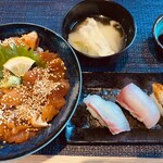 Kaisen Dokoro Samurai - バラ丼(鮪とサーモンの漬け)＝500円 ←裏メニュー
                        握り3貫＝350円