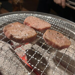 七輪焼肉 楽しいら - 