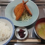 しみず食堂 - アジフライとハムカツ¥570-