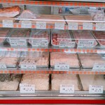 肉のくすの木 - ショーケース①