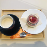 カフェ ハロゲン - いちごプリンとチャイ　４５０円＋セットドリンク２００円