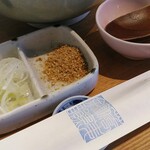 そば割烹 よいん - スンドゥブ蕎麦の薬味