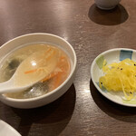 本格四川料理 三鼎 - スープ