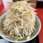 ラーメン もっけだの - ラーメン普通ニンニクヤサイマシマシ+味玉のヤサイ