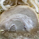 ラーメン もっけだの - ラーメン普通ニンニクヤサイマシマシ+味玉の豚