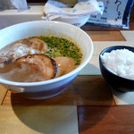 らーめん佳 - あじ玉らーめんとライス