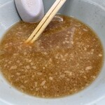 ラーメン もっけだの - ラーメン普通ニンニクヤサイマシマシ+味玉のスープ