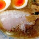 味の大連 - チャーシュー    ゆで玉子      メンマ