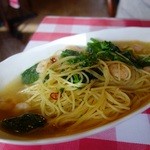 パスタ DE マンジャーレ - 小えび・ほうれん草の塩味パスタ