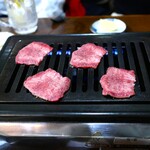 ニュー万長 - 