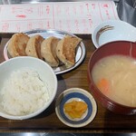 Sapporo Gyouza Seizousho - 定食！