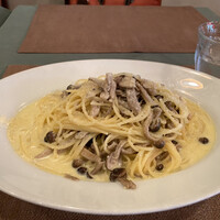 タンタ ローバ - キノコのクリームソースパルミジャーノレジャーノがけ　本日のランチA¥1,200-(税込)