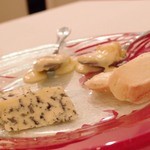 アフェット - ②チーズ盛り合わせ