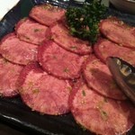 焼肉と牛タンしゃぶしゃぶ　なお - 上タン塩