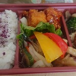 RF1 - 料理写真:海老カツ入り小箱bento