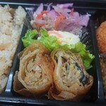 RF1 - 鶏ごぼうご飯の小箱bento