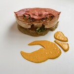 プレゼンテ スギ - もくず蟹の身とパン 茸と青ねぎ ハサミ形のバター