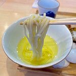 らぁ麺 飯田商店 - まろやかな味で、バランス感が際立つスープ