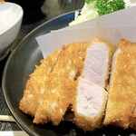 とんかつあさくら - 選り抜き特上ロースカツ定食