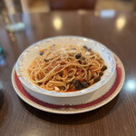 マルコポーロ - 料理写真:トマトソースのパスタ