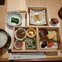 日本料理 からまつ - たくさんのおかずたち