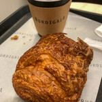 BURDIGALA TOKYO - パン・オ・ショコラ＆ブレンドコーヒー