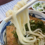 手打ち ごえもんうどん - 麺リフト