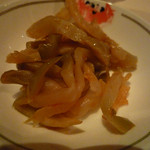 中国飯店 富麗華 - 上海蟹味入り炒飯＆ザーサイ